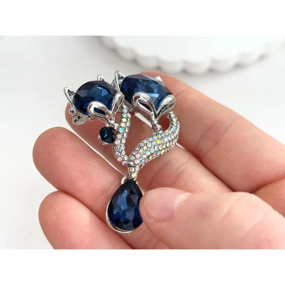 XL Blue & Iridescent Rhinestone Silver Toned Double Fox Large Dangle Brooch - Picture 4 of 8